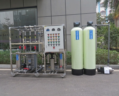 1000L/H Κατασκευαστικές εγκαταστάσεις Χρήση Βιομηχανικές εγκαταστάσεις RO Καθαρισμός νερού Εξοπλισμός αντίστροφης όσμωσης για πόσιμο νερό